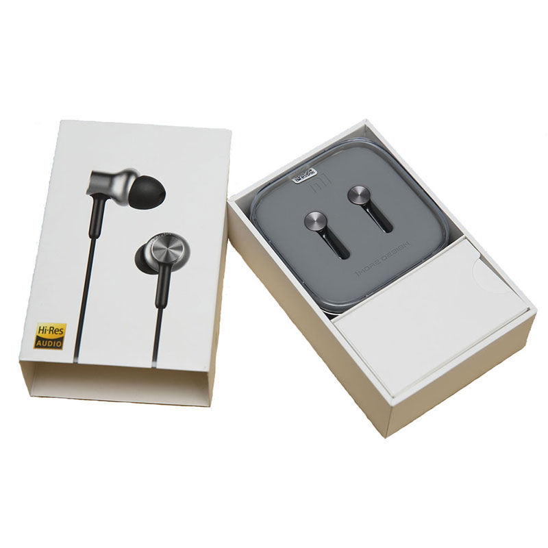 картинка Наушники Xiaomi Mi In-Ear Headphones Pro HD QTEJ02JY с кейсом от магазина Fastoo